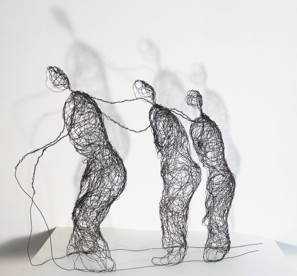 Trio glissé 2019 - Vendue - Sculptures en fil de fer